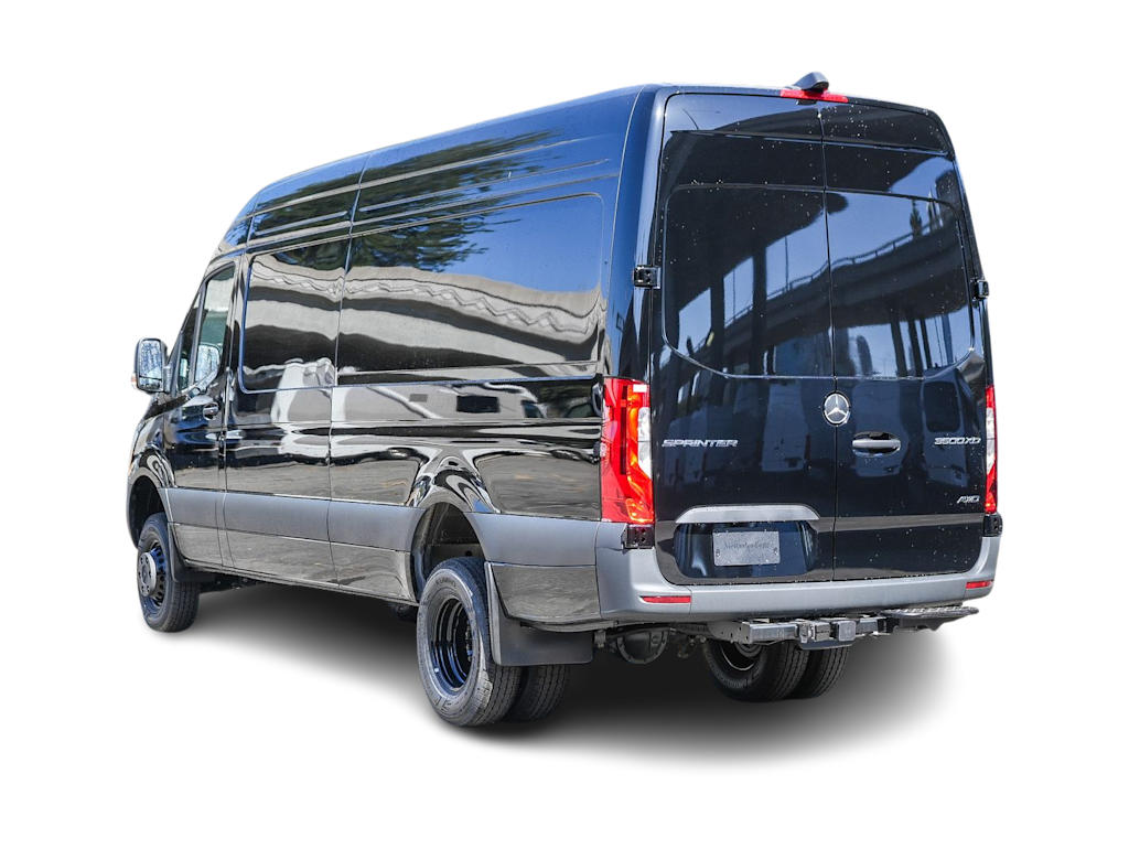 Thumbnail: 2026 Mercedes-Benz Sprinter - 3