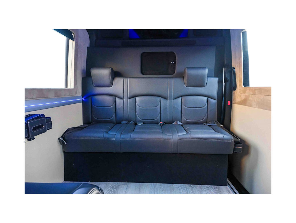 Thumbnail: 2024 Mercedes-Benz Sprinter - 33