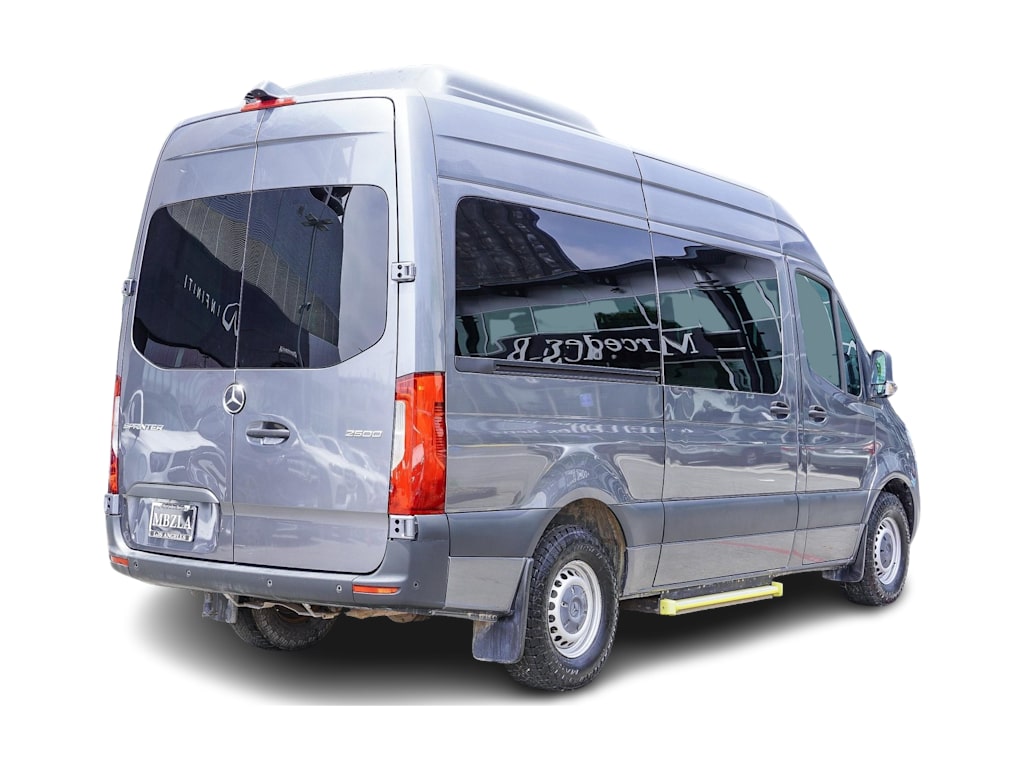 Thumbnail: 2022 Mercedes-Benz Sprinter - 17