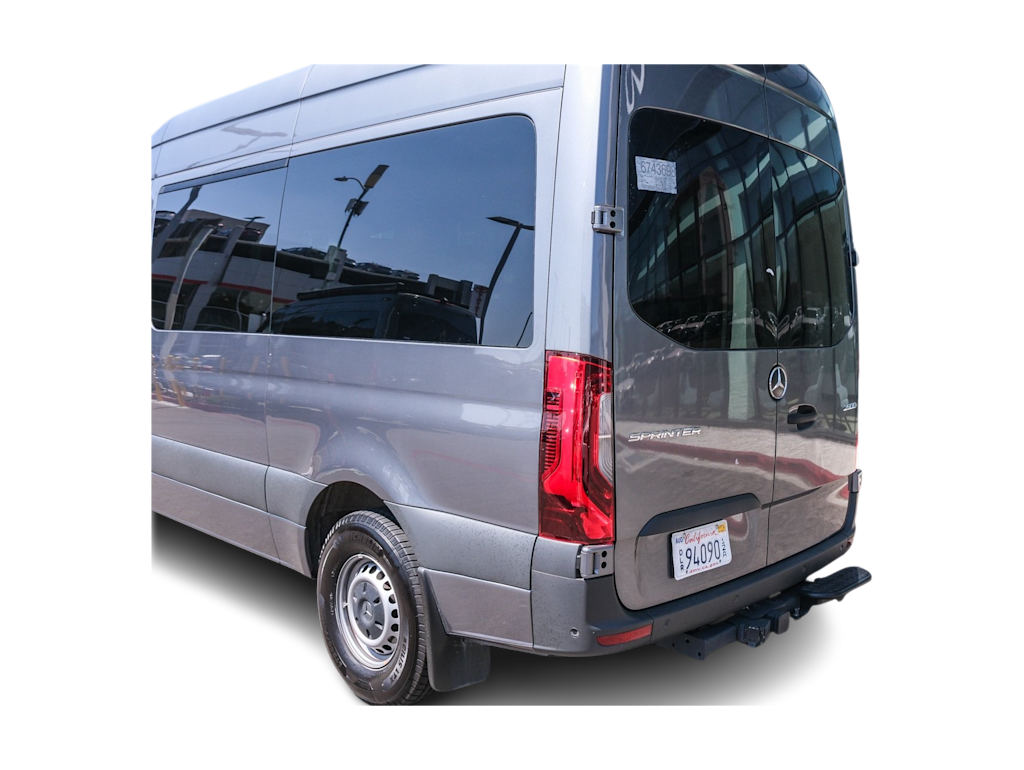 Thumbnail: 2024 Mercedes-Benz Sprinter - 17