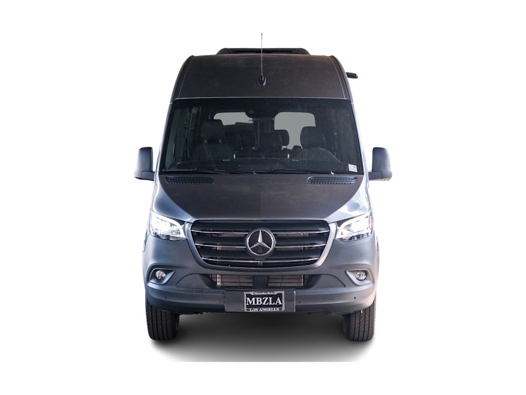 Thumbnail: 2024 Mercedes-Benz Sprinter - 3
