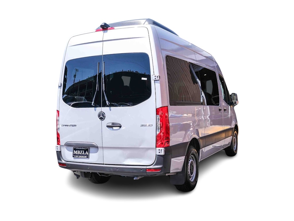 Thumbnail: 2024 Mercedes-Benz Sprinter - 19