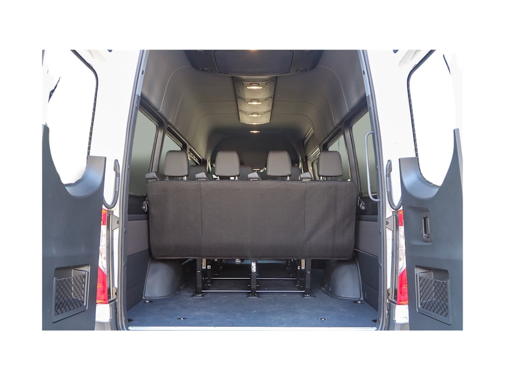 2025 Mercedes-Benz Sprinter 2500 15