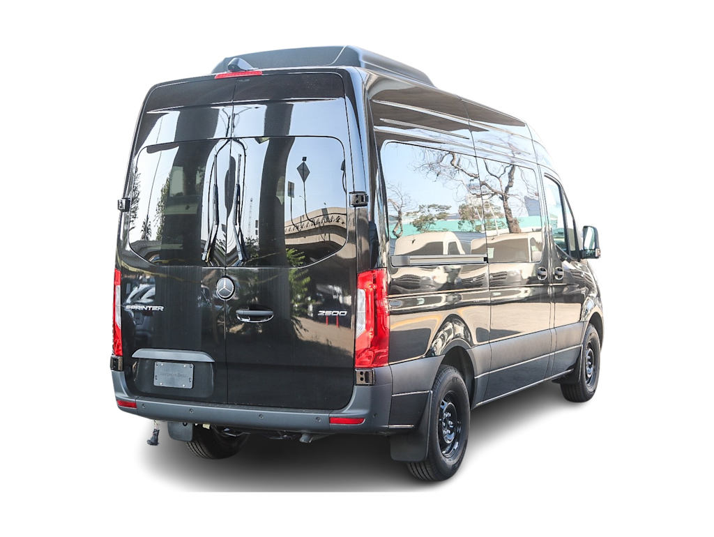 Thumbnail: 2025 Mercedes-Benz Sprinter - 18