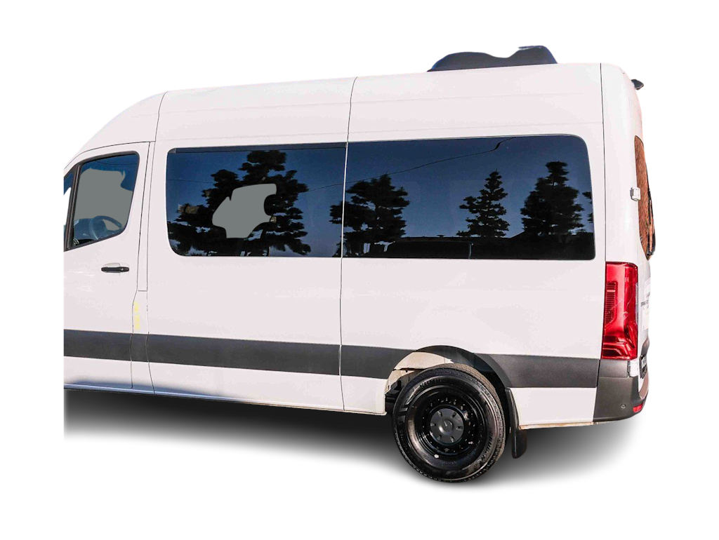 Thumbnail: 2024 Mercedes-Benz Sprinter - 3