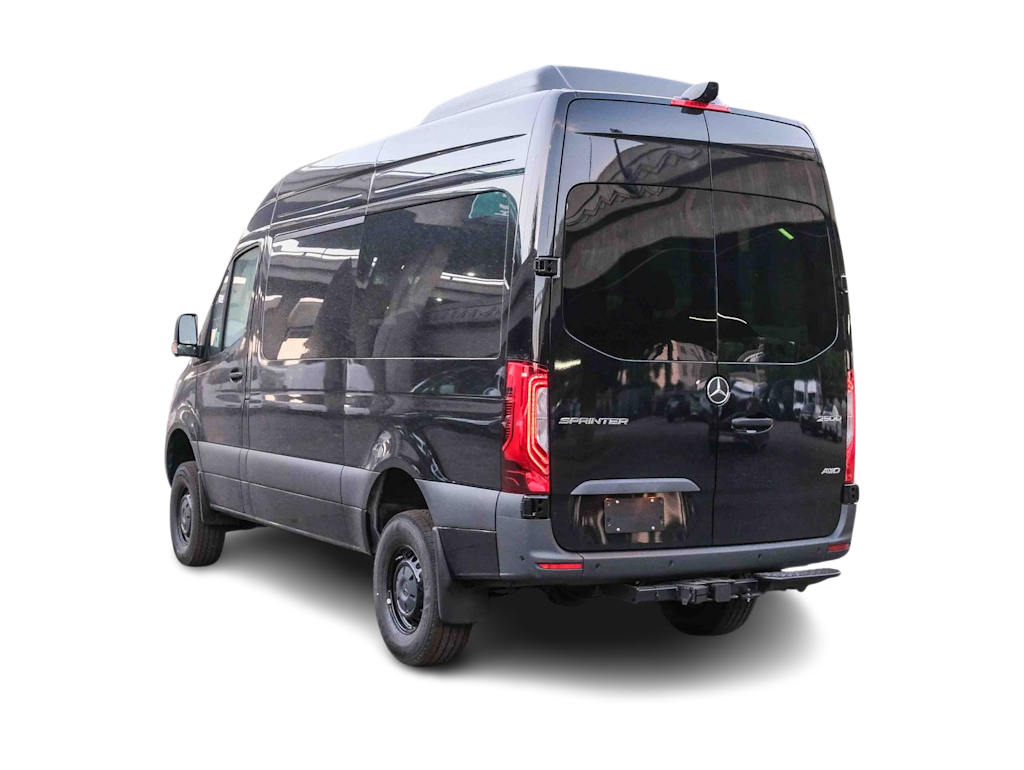 Thumbnail: 2026 Mercedes-Benz Sprinter - 4