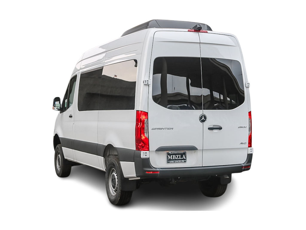 Thumbnail: 2025 Mercedes-Benz Sprinter - 3