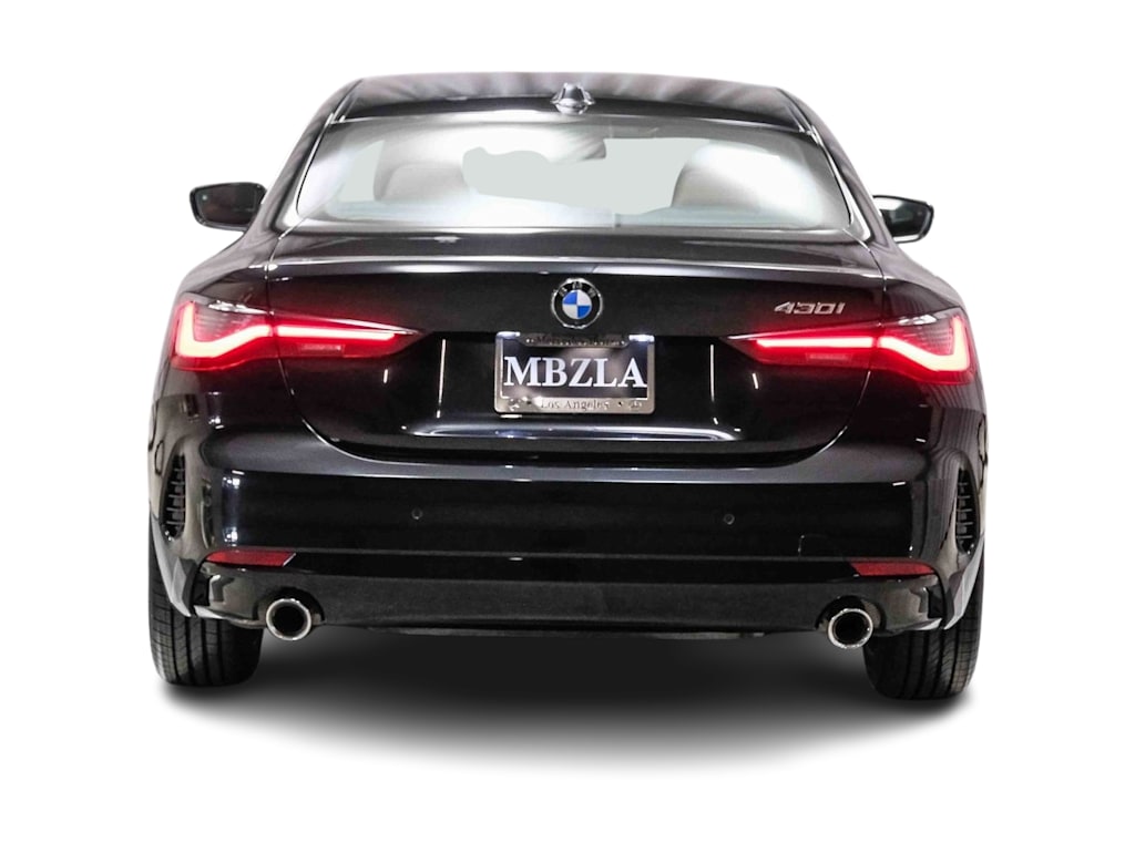 Thumbnail: 2025 BMW 4 Series - 4