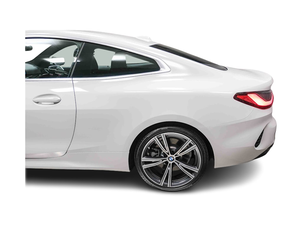 Thumbnail: 2024 BMW 4 Series - 3