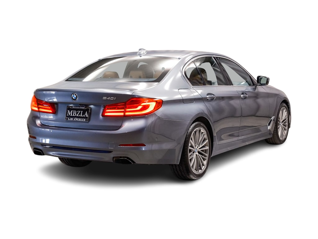 Thumbnail: 2019 BMW 5 Series - 16