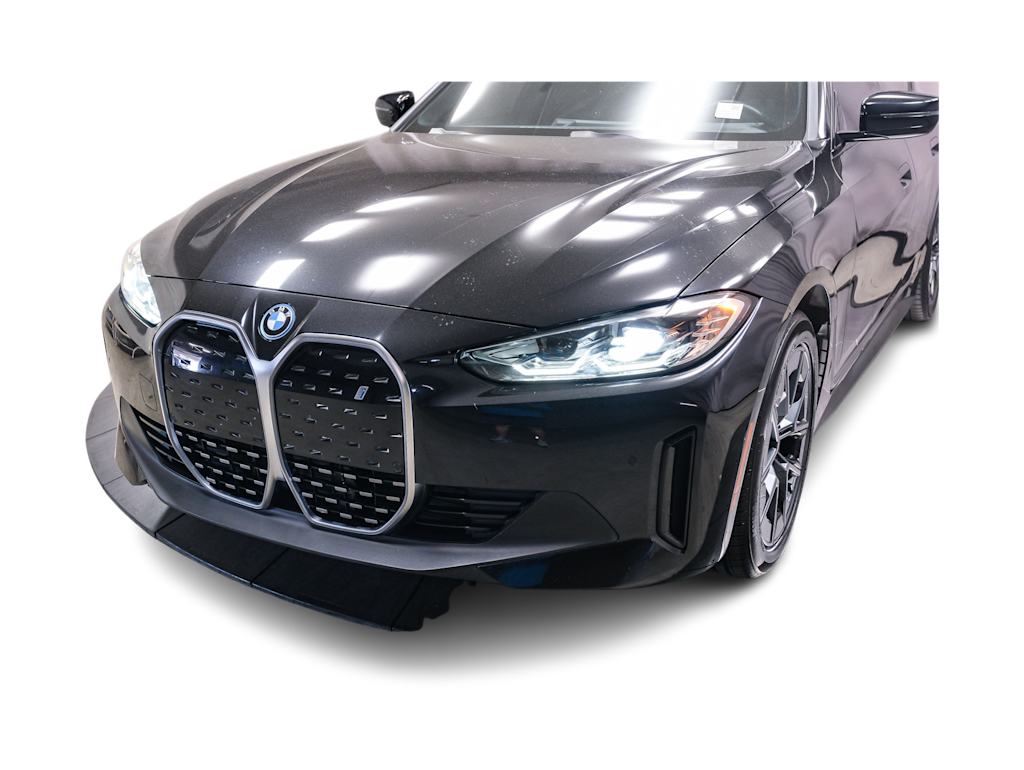 Thumbnail: 2023 BMW i4 - 22