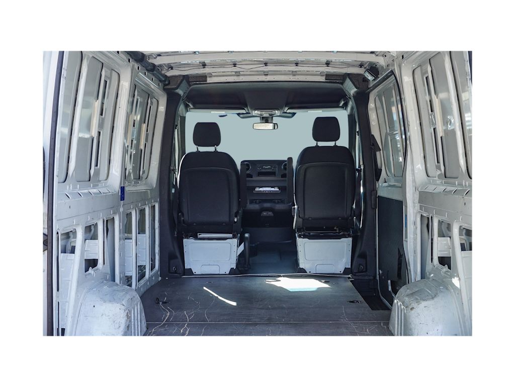 Thumbnail: 2019 Mercedes-Benz Sprinter - 26
