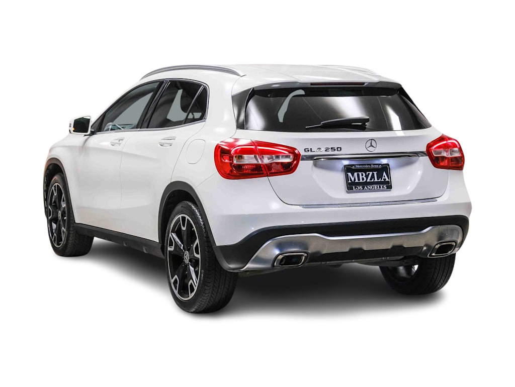 Thumbnail: 2020 Mercedes-Benz GLA - 4