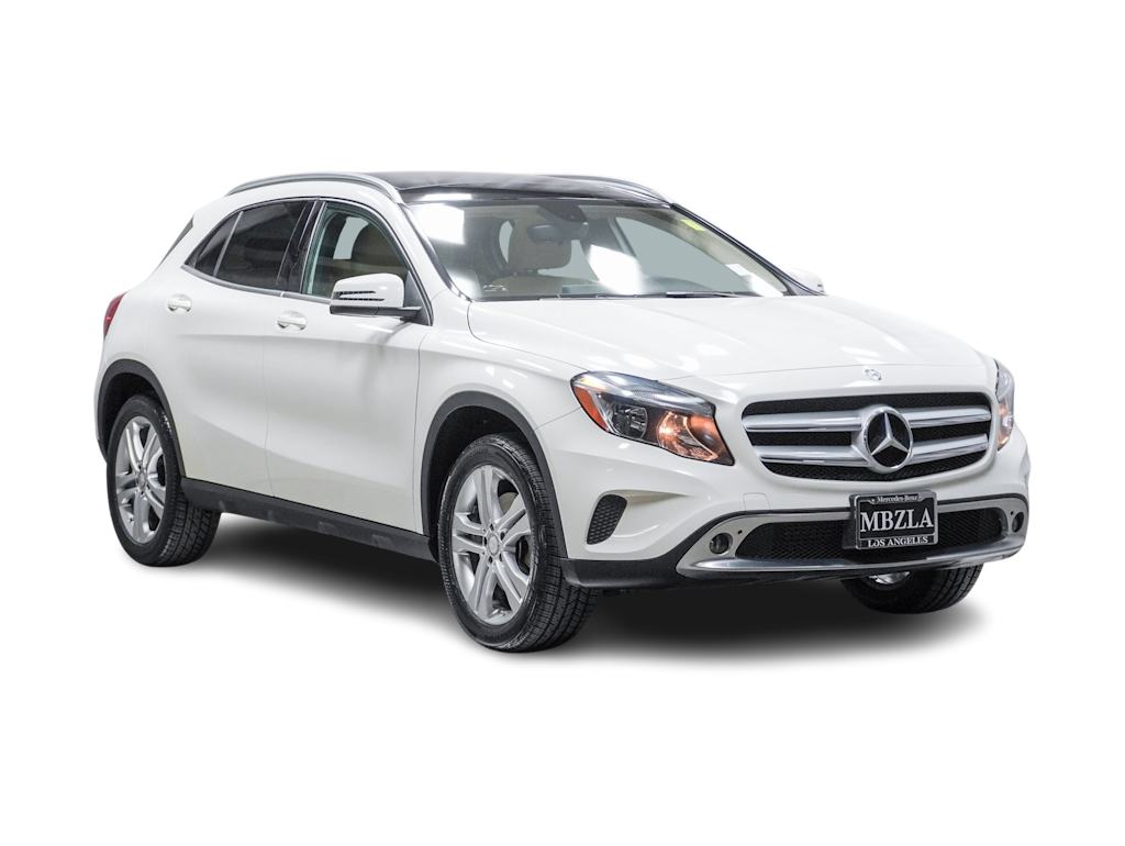 2015 Mercedes-Benz GLA 250 19