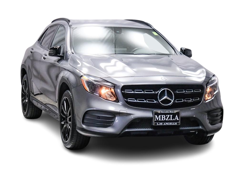 Thumbnail: 2018 Mercedes-Benz GLA - 17