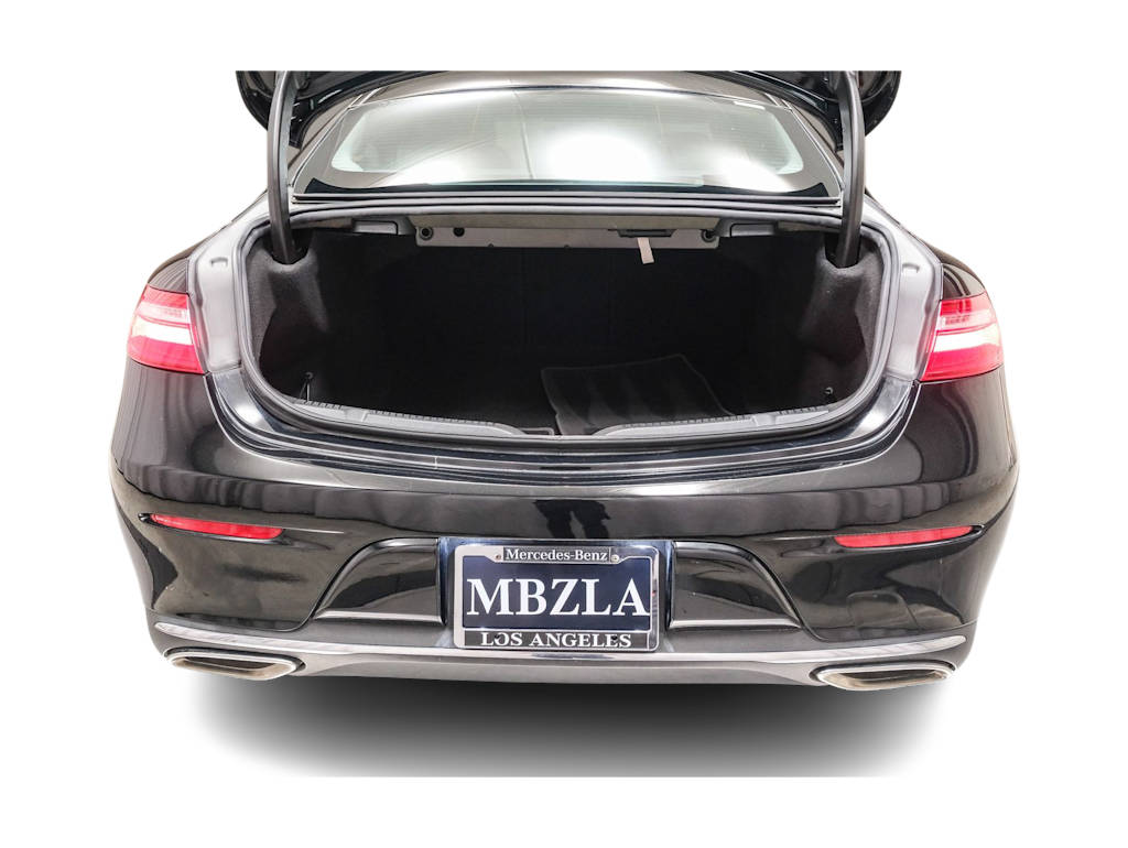 Thumbnail: 2019 Mercedes-Benz E-Class - 33