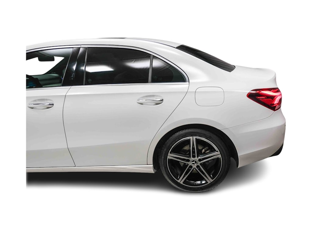 Thumbnail: 2019 Mercedes-Benz A-Class - 3