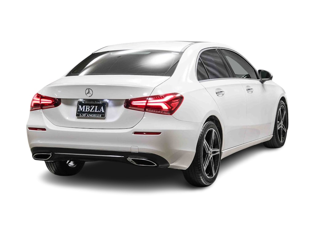 Thumbnail: 2019 Mercedes-Benz A-Class - 17