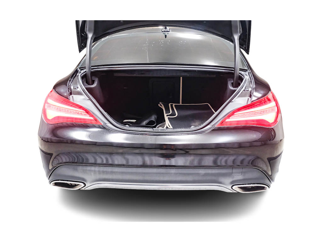 Thumbnail: 2018 Mercedes-Benz CLA - 35