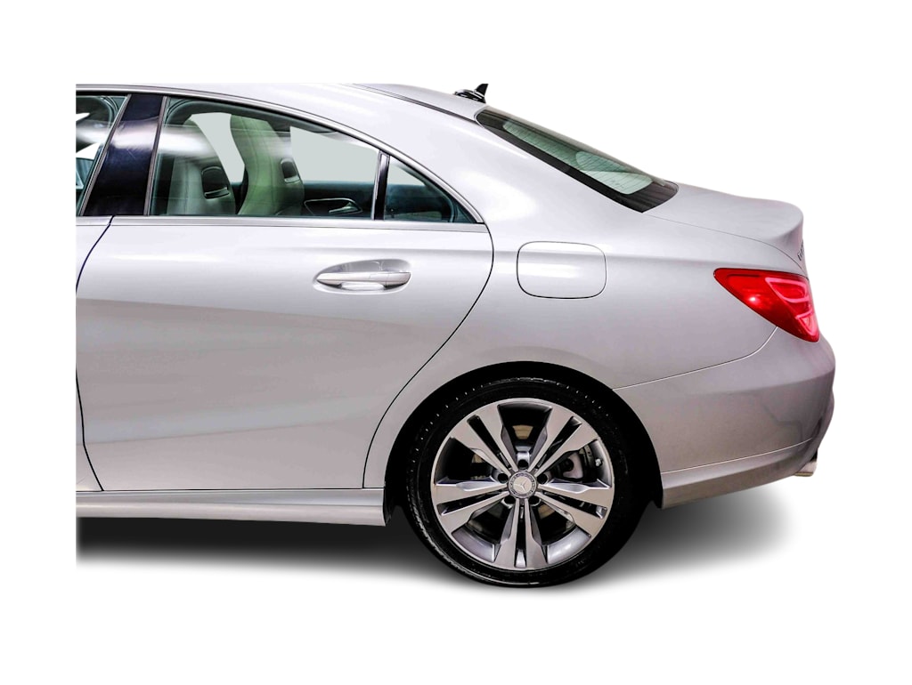 Thumbnail: 2015 Mercedes-Benz CLA - 3