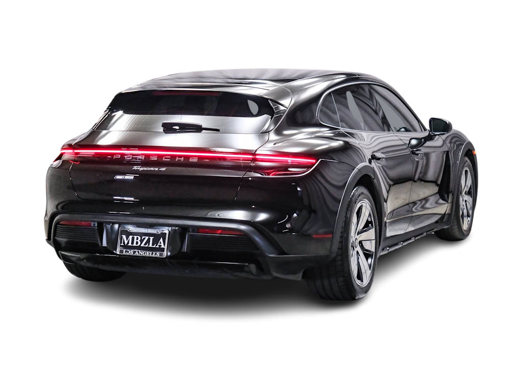 Thumbnail: 2023 Porsche Taycan - 15