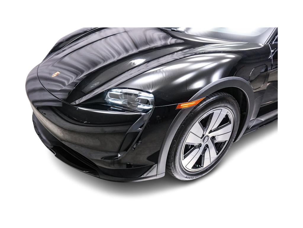 Thumbnail: 2023 Porsche Taycan - 22