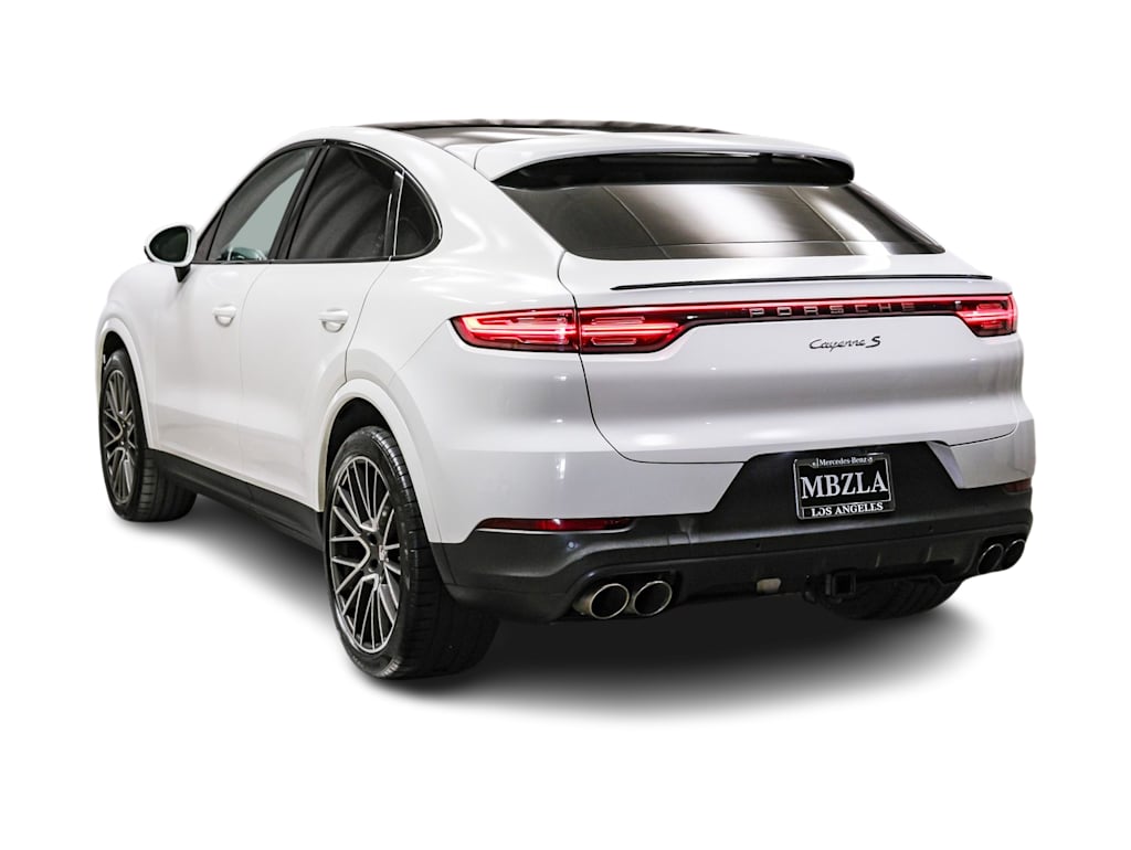 Thumbnail: 2020 Porsche Cayenne - 4