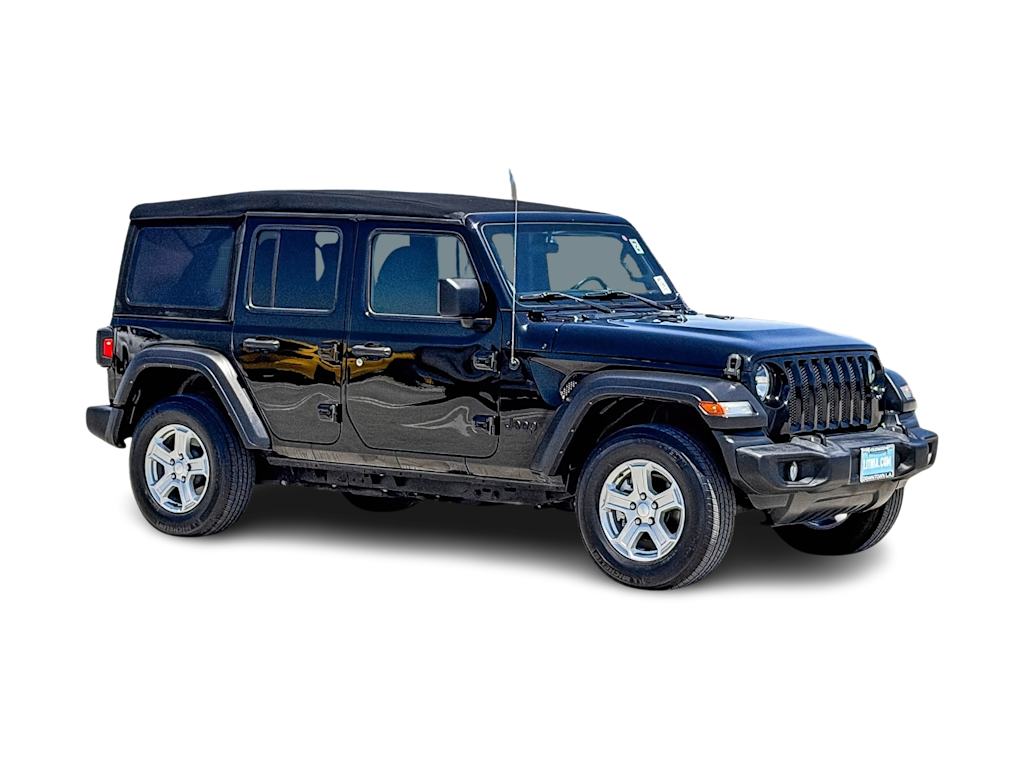 Thumbnail: 2022 Jeep Wrangler - 17