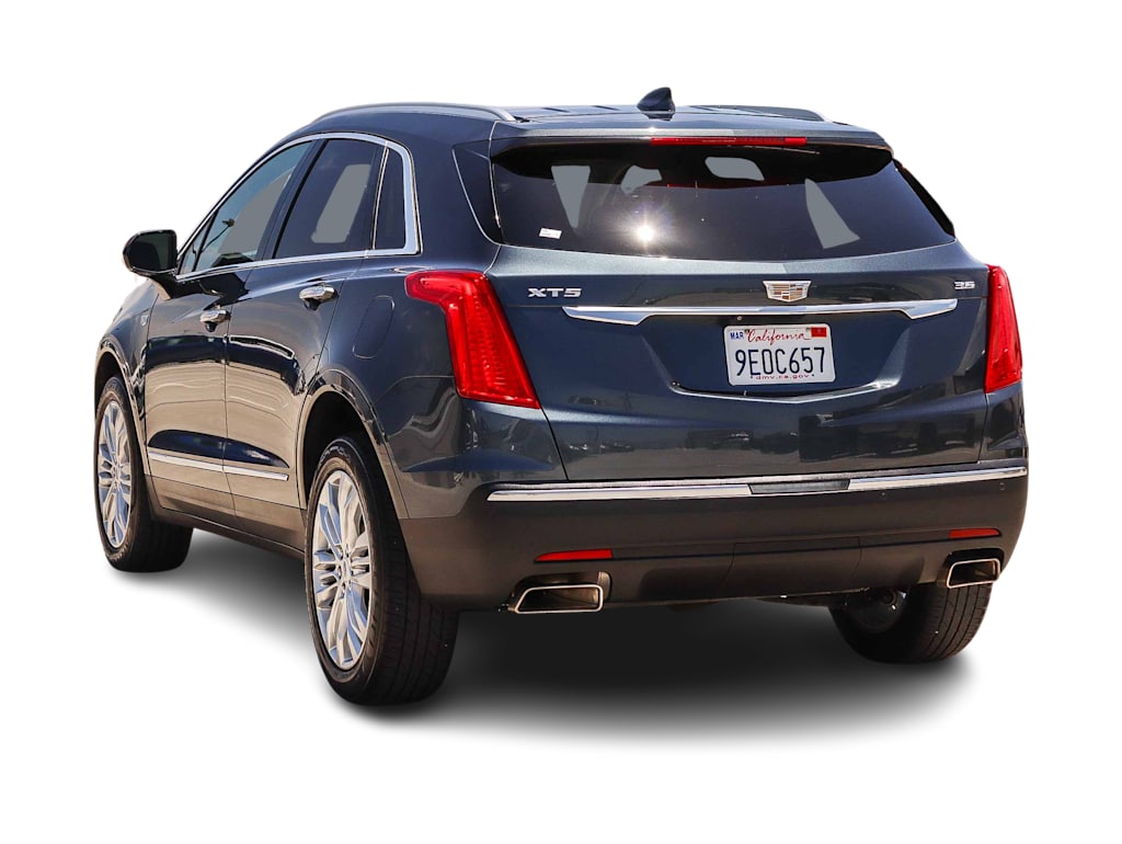 Thumbnail: 2019 Cadillac XT5 - 3