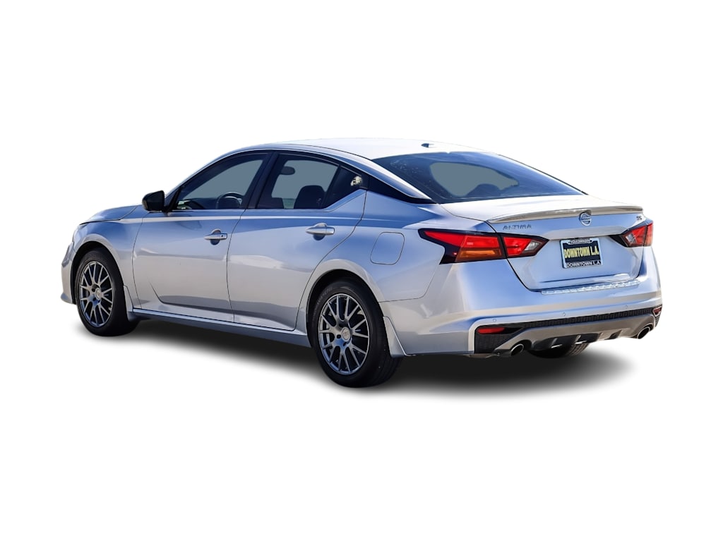 Thumbnail: 2020 Nissan Altima - 3