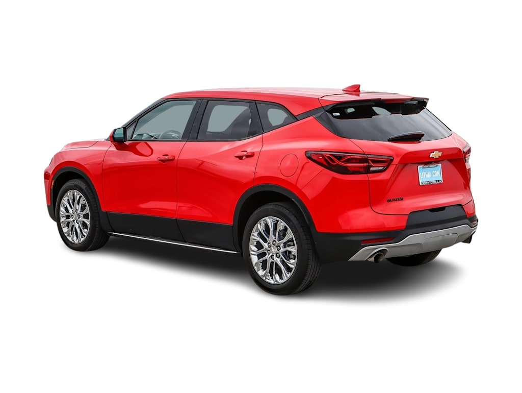 Thumbnail: 2023 Chevrolet Blazer - 3