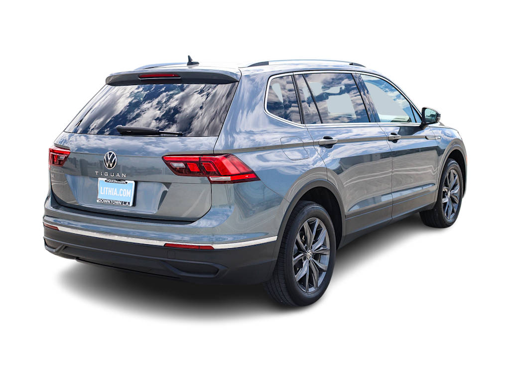 Thumbnail: 2022 Volkswagen Tiguan - 20