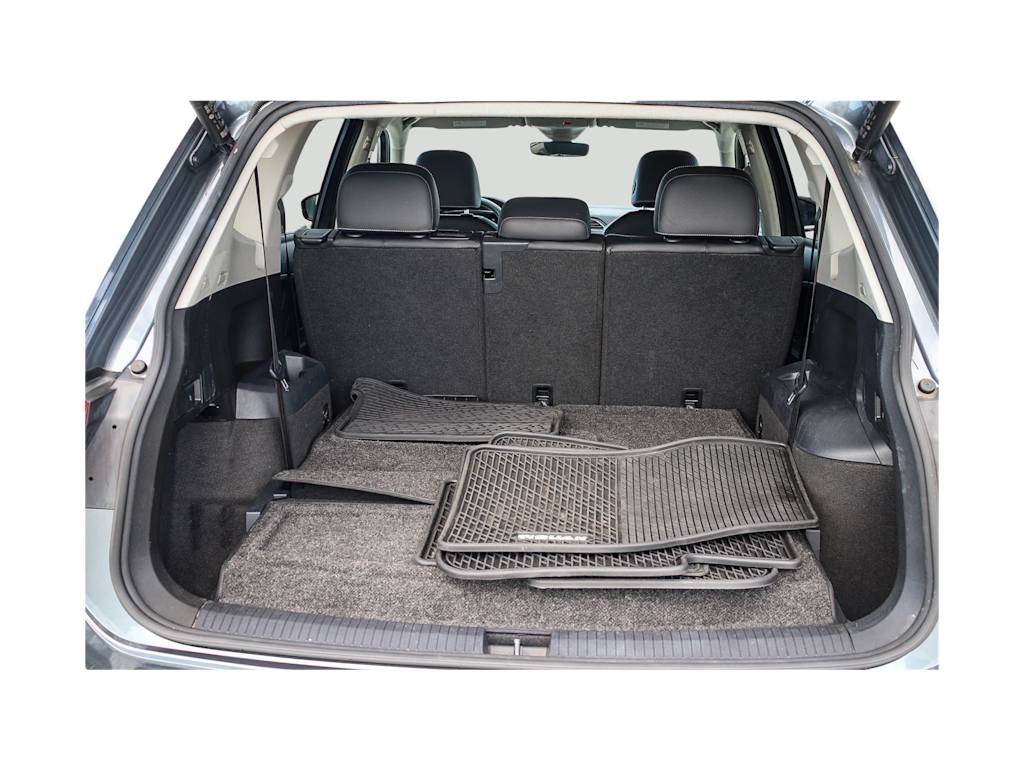 Thumbnail: 2022 Volkswagen Tiguan - 16