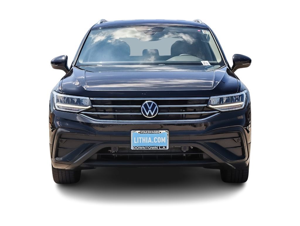 Thumbnail: 2022 Volkswagen Tiguan - 5