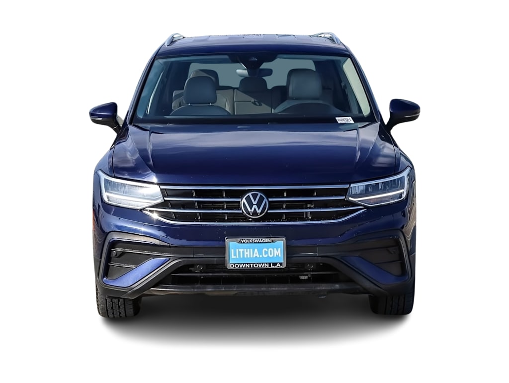Thumbnail: 2023 Volkswagen Tiguan - 17