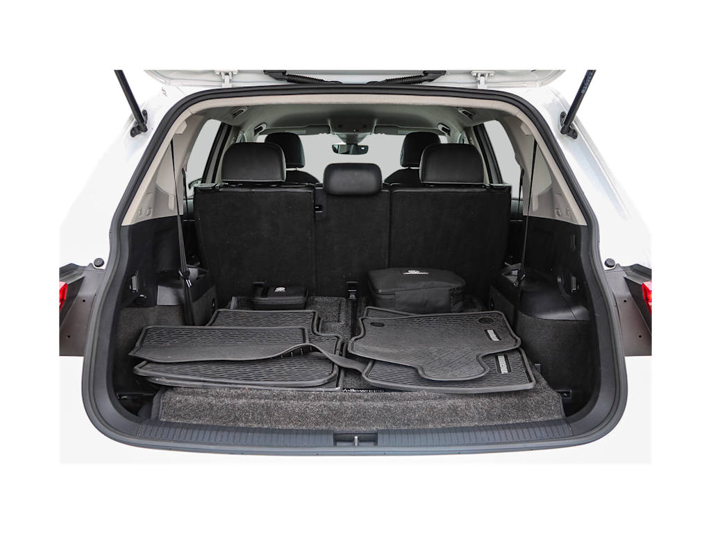 2023 Volkswagen Tiguan SE 17