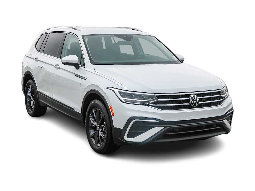 2023 Volkswagen Tiguan SE 18