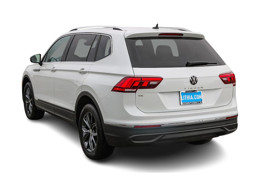 2023 Volkswagen Tiguan SE 3