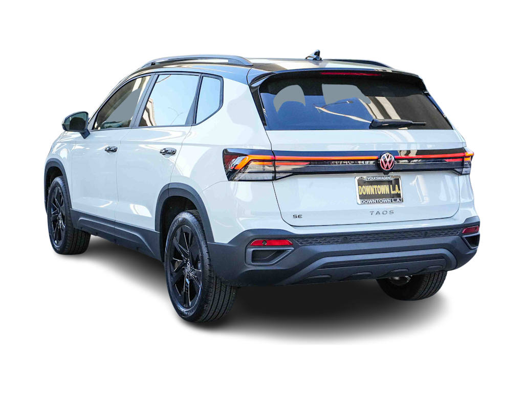 Thumbnail: 2026 Volkswagen Taos - 3
