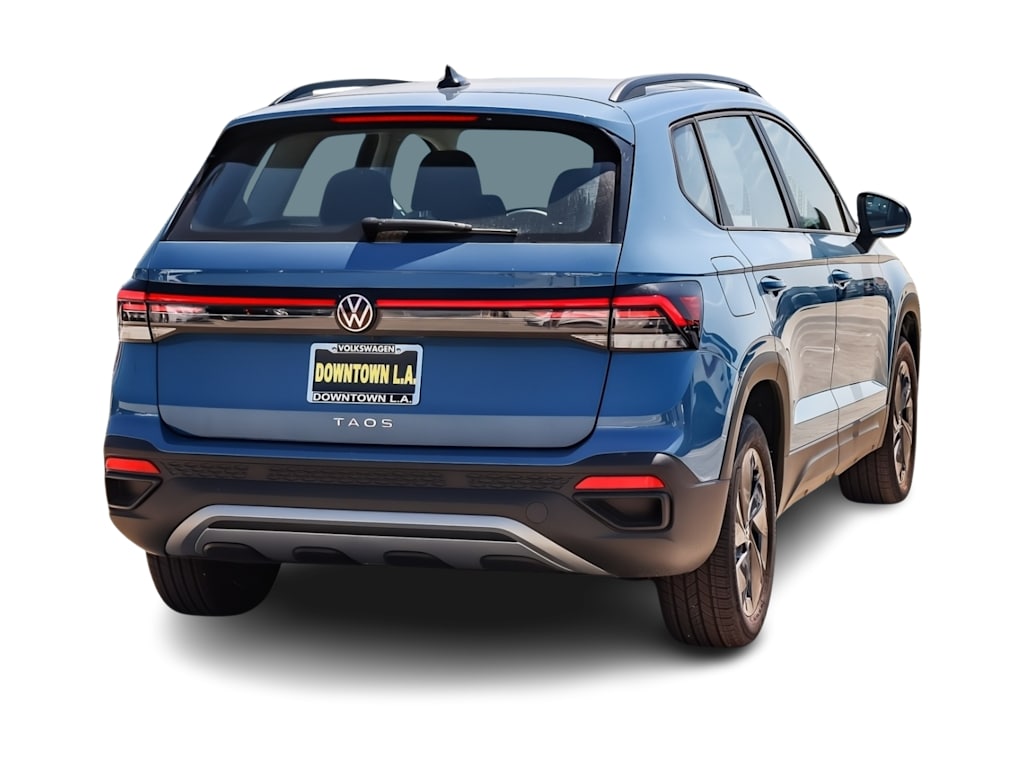 Thumbnail: 2026 Volkswagen Taos - 17