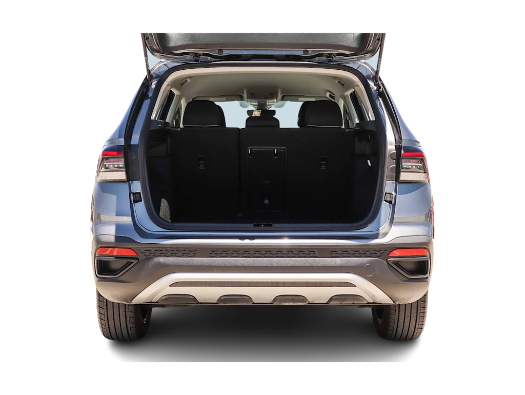 Thumbnail: 2025 Volkswagen Taos - 15