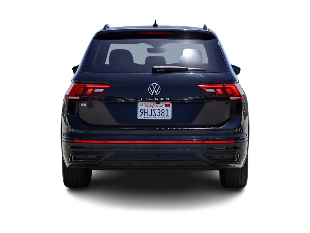 Thumbnail: 2023 Volkswagen Tiguan - 4