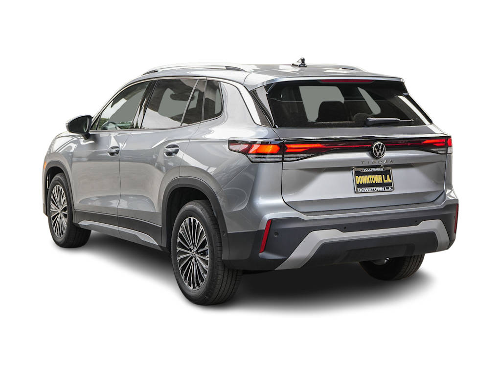 Thumbnail: 2026 Volkswagen Tiguan - 3