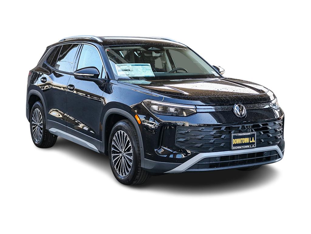 Thumbnail: 2025 Volkswagen Tiguan - 16