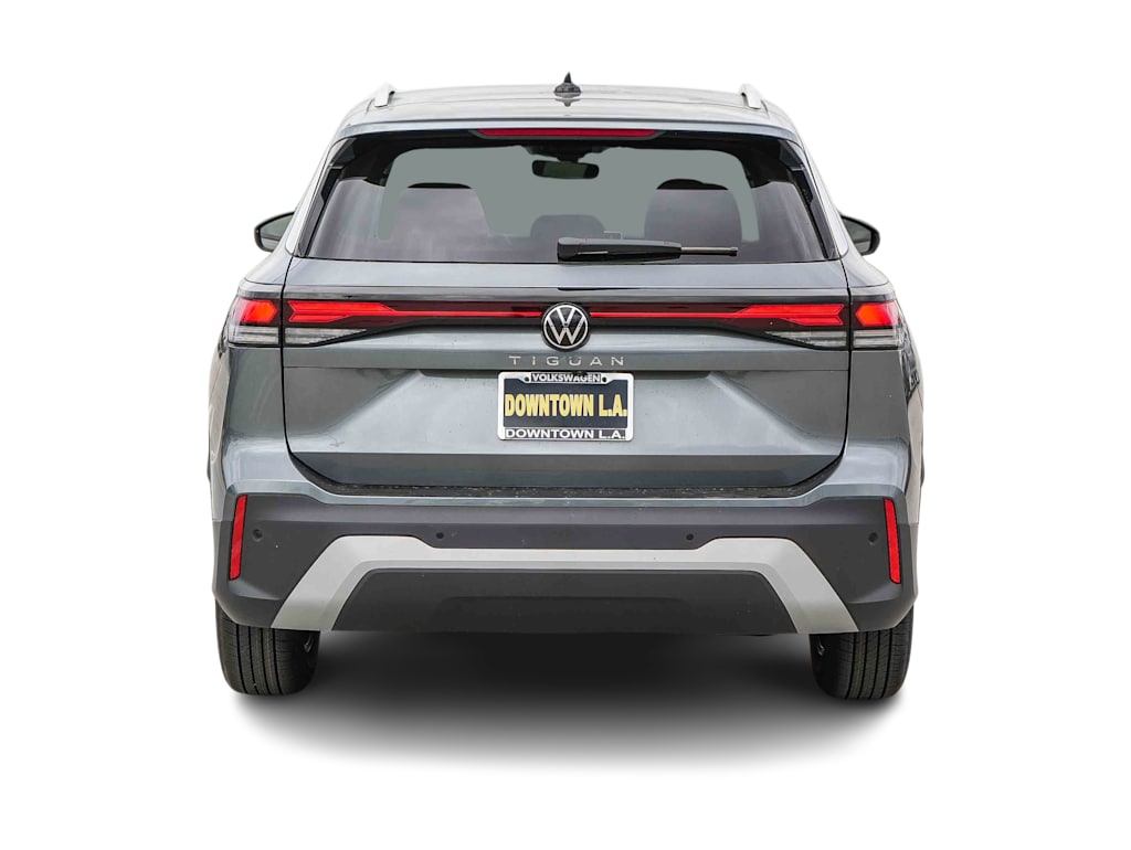 Thumbnail: 2026 Volkswagen Tiguan - 4