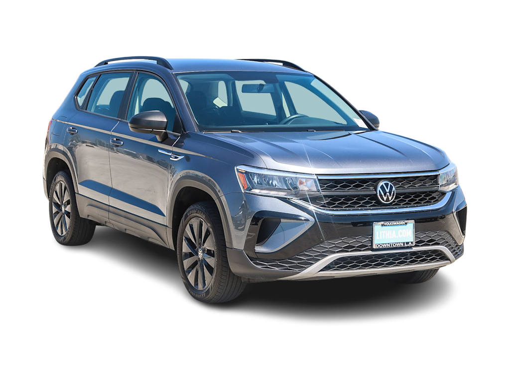 Thumbnail: 2022 Volkswagen Taos - 17