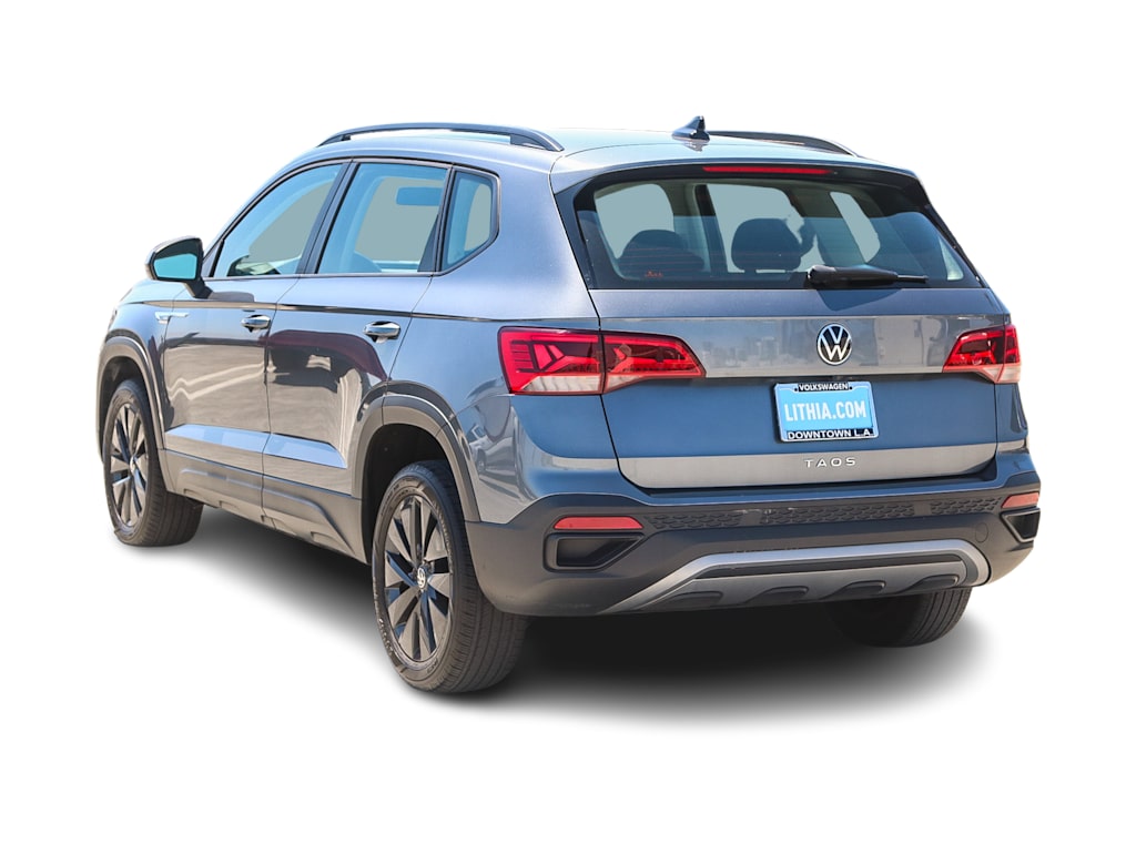 Thumbnail: 2022 Volkswagen Taos - 3