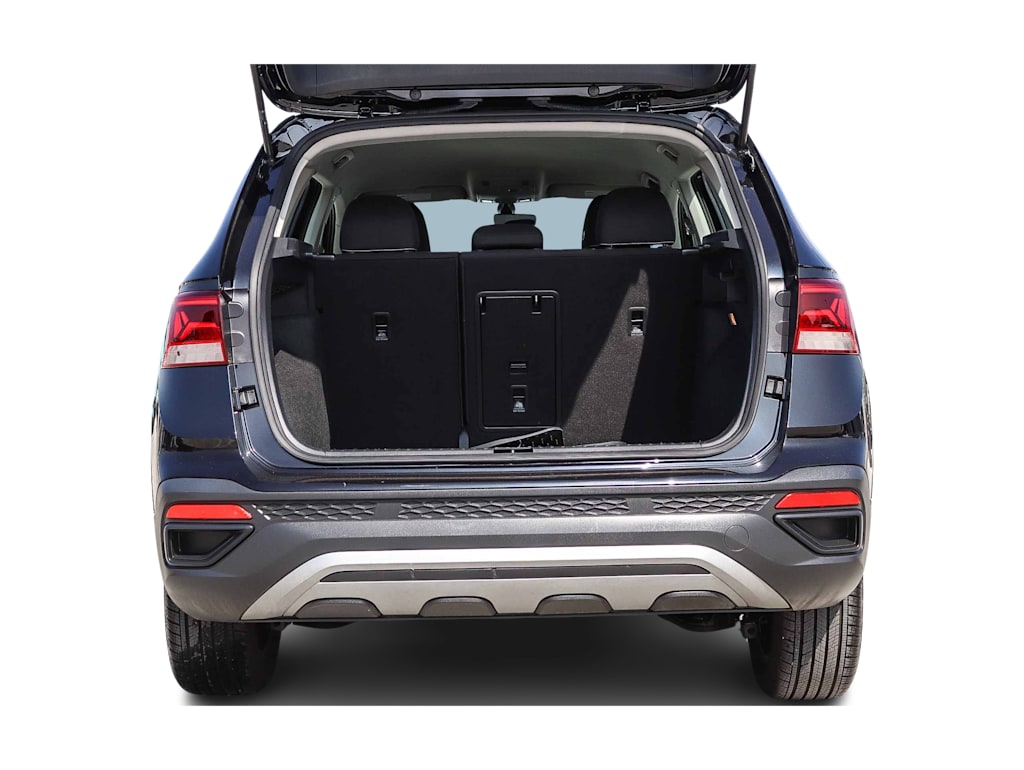 Thumbnail: 2023 Volkswagen Taos - 15