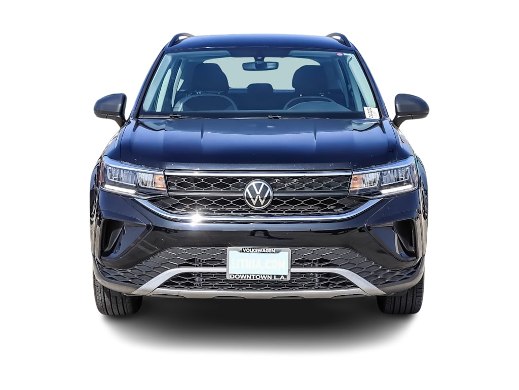 Thumbnail: 2023 Volkswagen Taos - 4