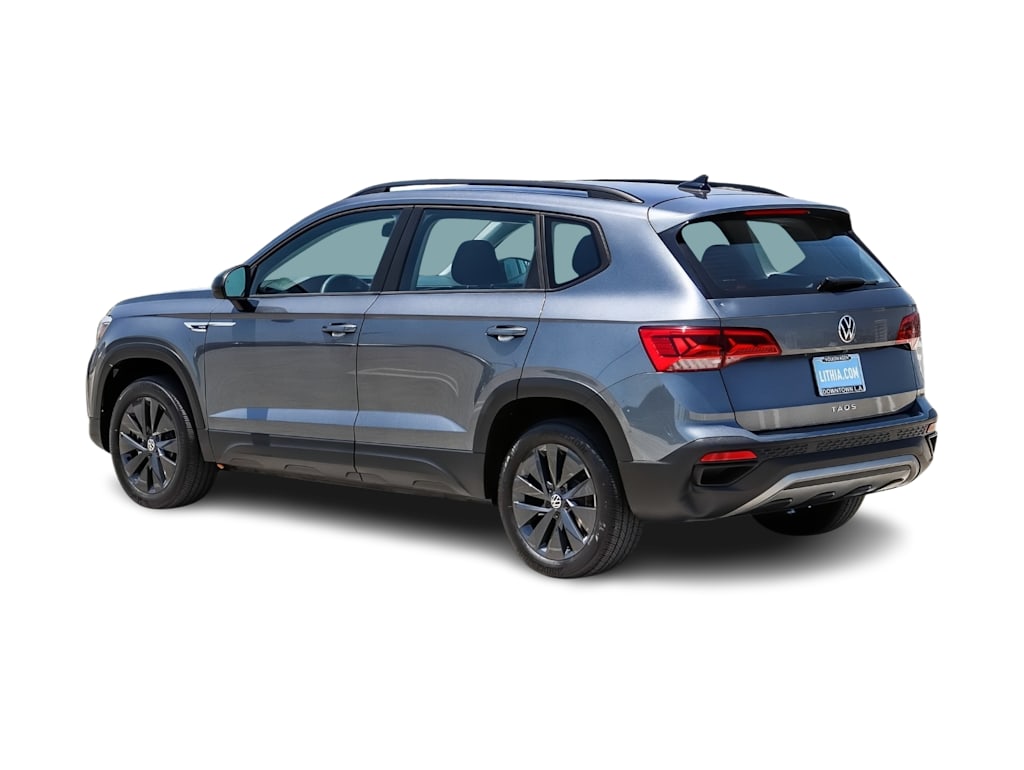 Thumbnail: 2022 Volkswagen Taos - 3